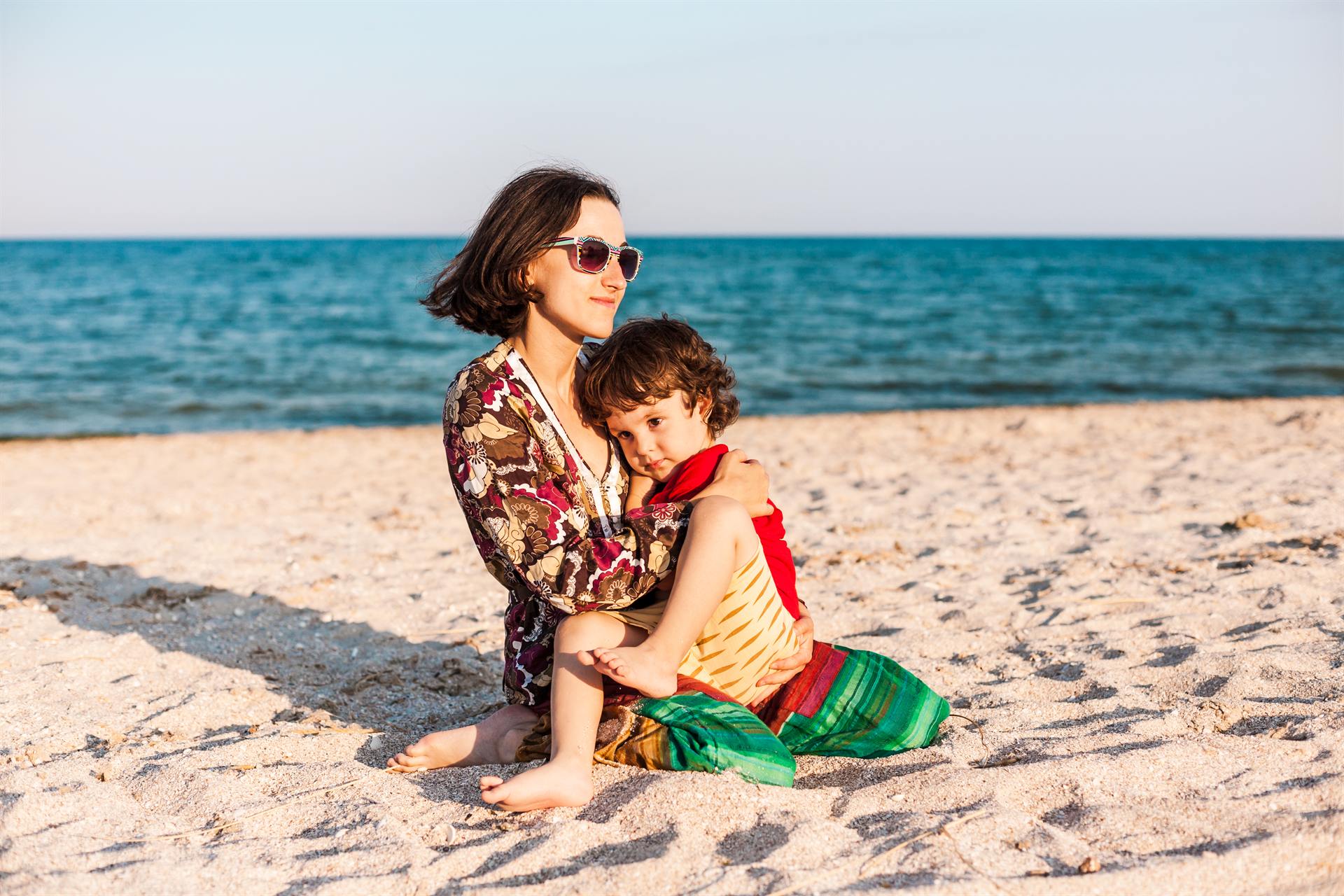 Familie am Strand als Symbolbild für Familienurlaub in Bodrum